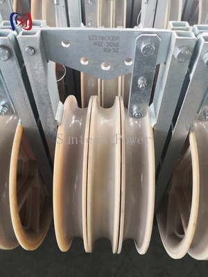 60KN Aluminum Nylon Sheaves Pulleys Three Sheave Transmission Stringing Blocks